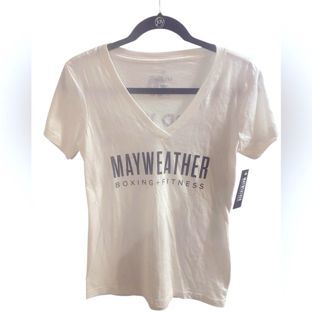 Mayweather~Women’s Location Tee
Size Medium
New
